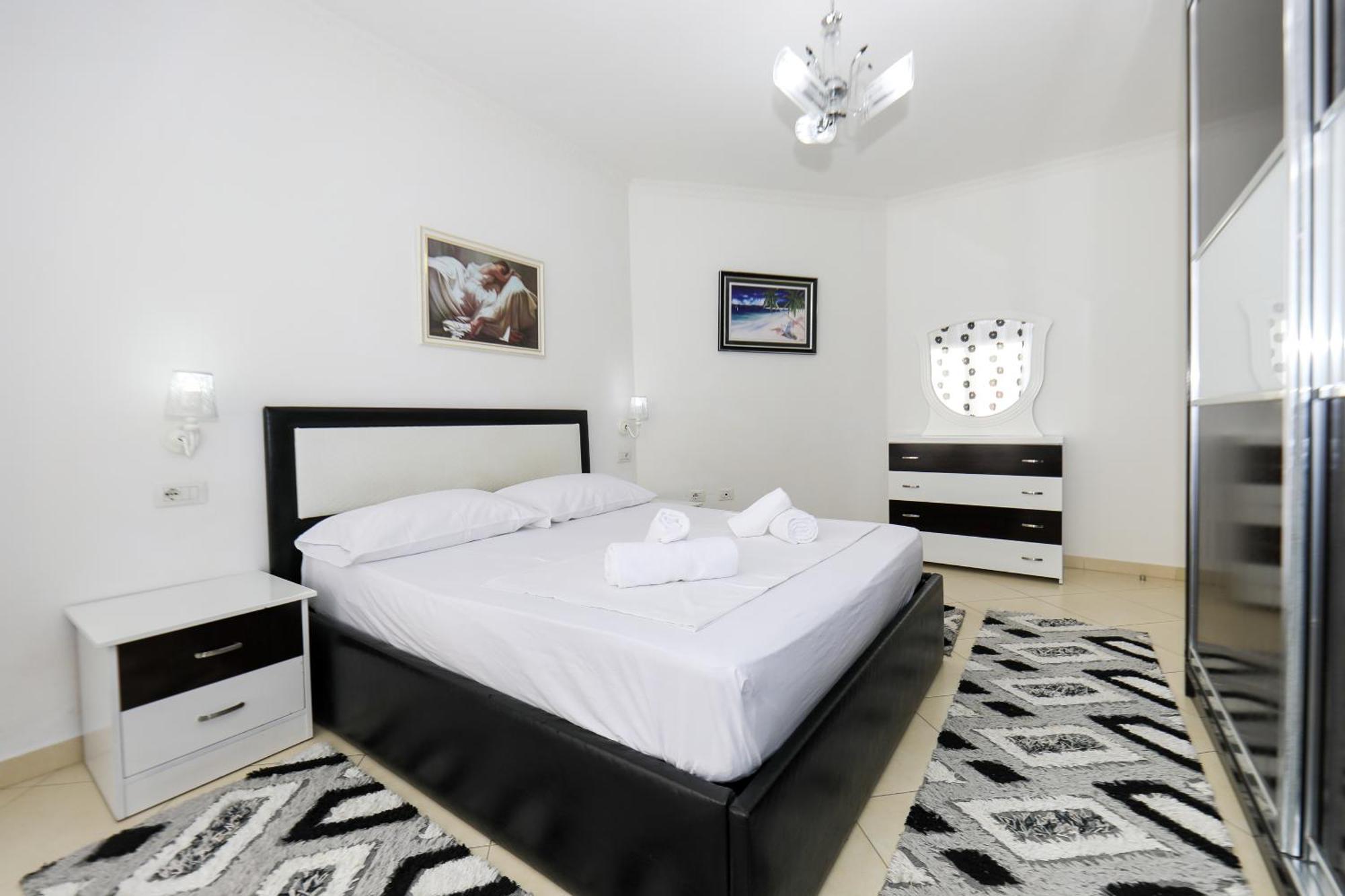Jimi Apartments 2 فلورا المظهر الخارجي الصورة